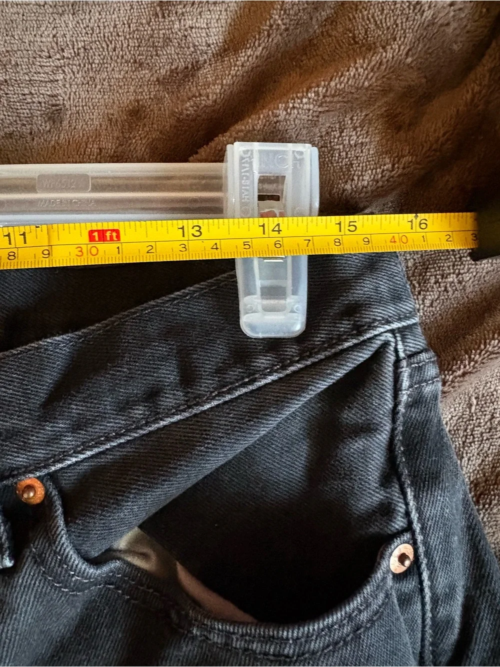 Levi's Men's Black Straight Jeans